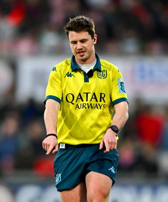 010325 - Ulster v Scarlets - United Rugby Championship - Referee Sam Grove-White