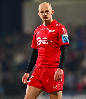 010325 - Ulster v Scarlets - United Rugby Championship - Ioan Nicholas of Scarlets