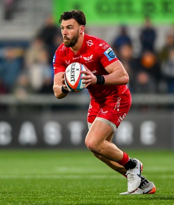 010325 - Ulster v Scarlets - United Rugby Championship - Johnny Williams of Scarlets