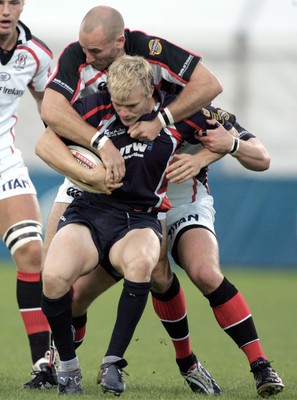 020906 Ulster v Llanelli Scarlets, Magners League - Andrew Maxwell of Ulster and Dwayne Peel of Llanelli 