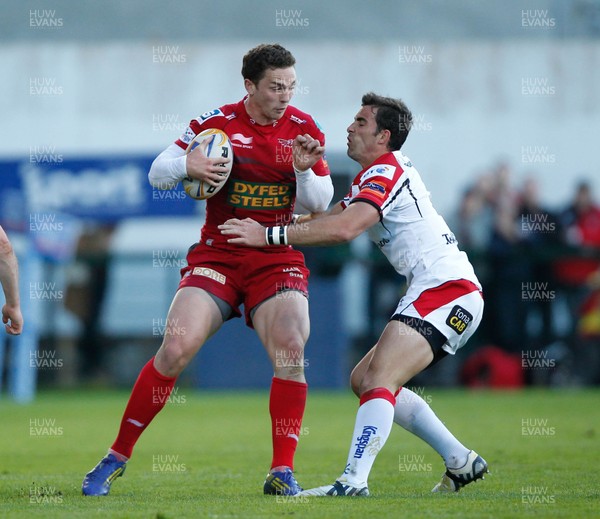 100513 - Ulster v Scarlets - RaboDirect Pro 12 Semi-Final - George North of Scarlets is tackled by Ruan Pienaar of Ulster 