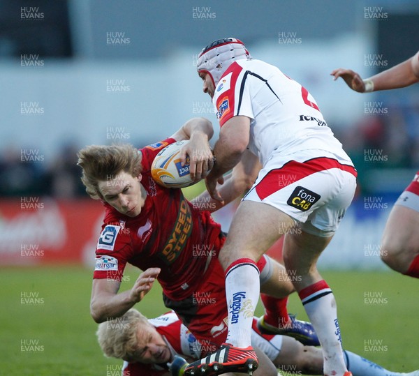 100513 - Ulster v Scarlets - RaboDirect Pro 12 Semi-Final - Liam Williams of Scarlets tackled by Stuart Olding and Rory Best of Ulster 