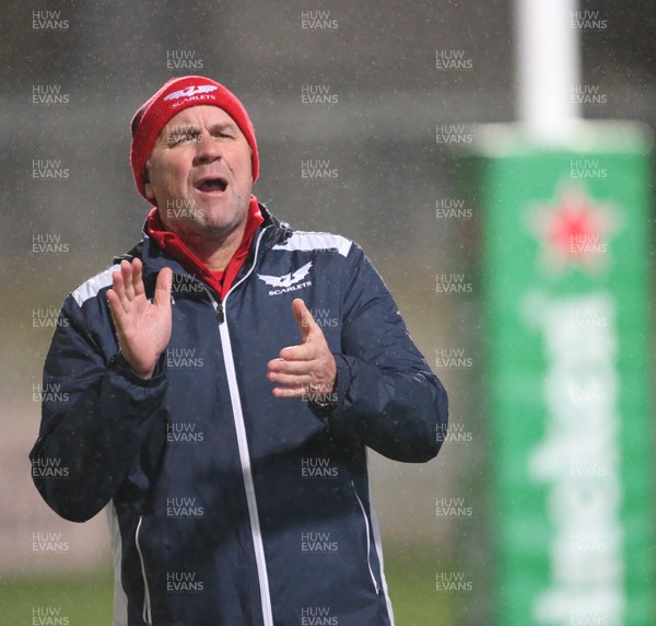 141218 - Ulster v Scarlets - European Rugby Champions Cup -  Scarlets Head Coach Wayne Pivac during warm up