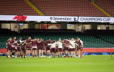 230525 - Union Bordeaux-Begles Captain’s Run - The Union Bordeaux-Begles team during Captain’s Run ahead of the EPCR Champions Cup Final against Northampton Saints at the Principality Stadium, Cardiff 