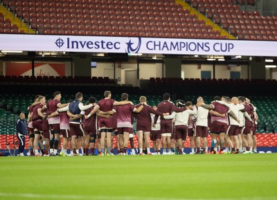 230525 - Union Bordeaux-Begles Captain’s Run - The Union Bordeaux-Begles team during Captain’s Run ahead of the EPCR Champions Cup Final against Northampton Saints at the Principality Stadium, Cardiff 