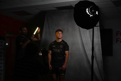 160926 - URC Content Day - Jac Lloyd of Dragons