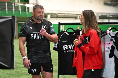 160926 - URC Content Day - Sam Parry of Ospreys