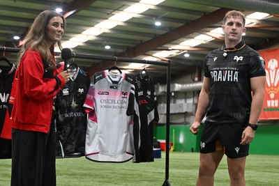 160926 - URC Content Day - Morgan Morse of Ospreys