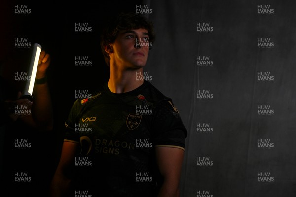 160926 - URC Content Day - Huw Anderson of Dragons