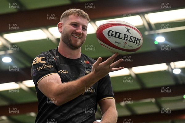 160926 - URC Content Day - Evan Minto of Dragons