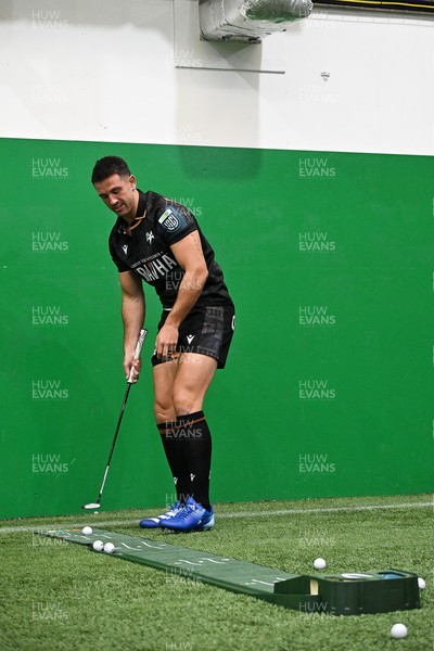 160926 - URC Content Day - Owen Watkin of Ospreys