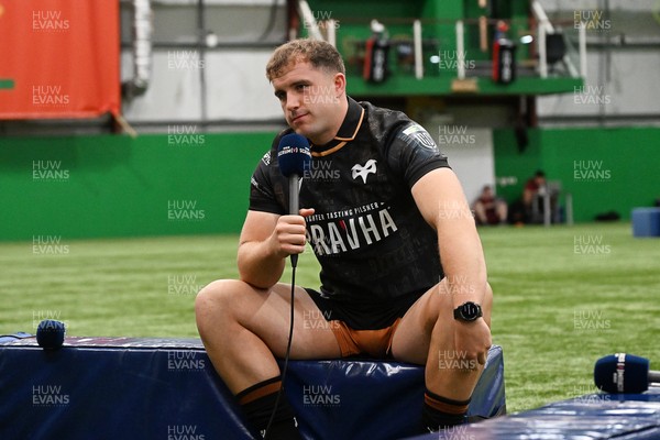 160926 - URC Content Day - Morgan Morse of Ospreys