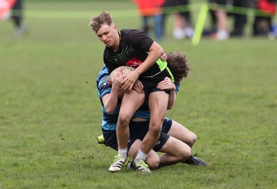 150424 - Urdd WRU Sevens, Cardiff - Action from the earlier matches on the first day of the URDD WRU 7s