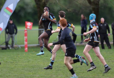 150424 - Urdd WRU Sevens, Cardiff - Action from the earlier matches on the first day of the URDD WRU 7s