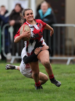 150424 - Urdd WRU Sevens, Cardiff - Action from Girls Cup Final, Coleg Llandovery v Coleg Gwent