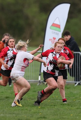 150424 - Urdd WRU Sevens, Cardiff - Action from Girls Cup Final, Coleg Llandovery v Coleg Gwent