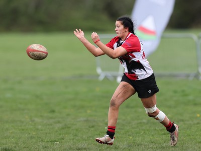 150424 - Urdd WRU Sevens, Cardiff - Action from Girls Cup Final, Coleg Llandovery v Coleg Gwent