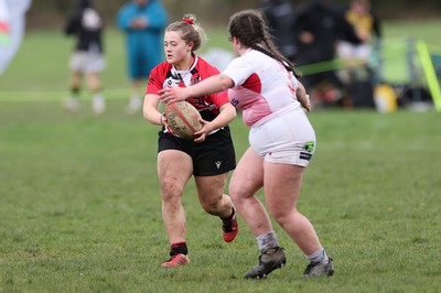 150424 - Urdd WRU Sevens, Cardiff - Action from Girls Cup Final, Coleg Llandovery v Coleg Gwent