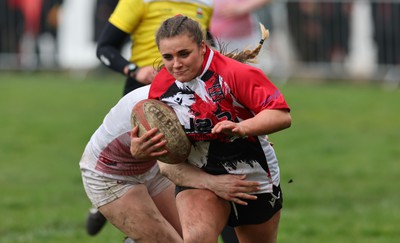 150424 - Urdd WRU Sevens, Cardiff - Action from Girls Cup Final, Coleg Llandovery v Coleg Gwent