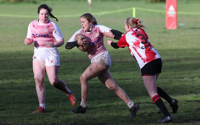 150424 - Urdd WRU Sevens, Cardiff - Action from Girls Cup Final, Coleg Llandovery v Coleg Gwent