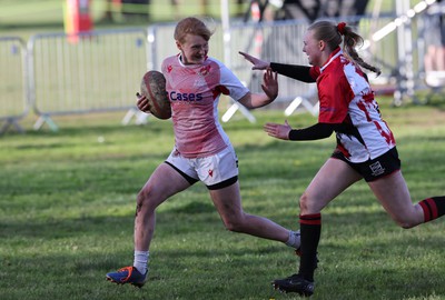 150424 - Urdd WRU Sevens, Cardiff - Action from Girls Cup Final, Coleg Llandovery v Coleg Gwent