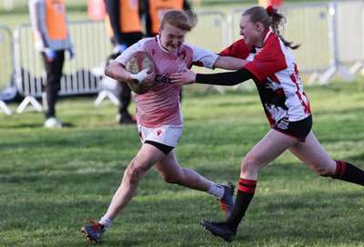 150424 - Urdd WRU Sevens, Cardiff - Action from Girls Cup Final, Coleg Llandovery v Coleg Gwent