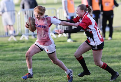 150424 - Urdd WRU Sevens, Cardiff - Action from Girls Cup Final, Coleg Llandovery v Coleg Gwent