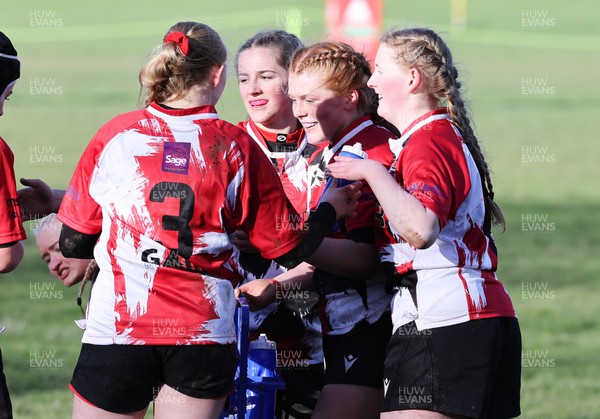 150424 - Urdd WRU Sevens, Cardiff - Action from Girls Cup Final, Coleg Llandovery v Coleg Gwent