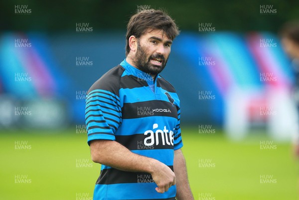 150915 - Uruguay Rugby Training - Nicolas Klattenbach during training