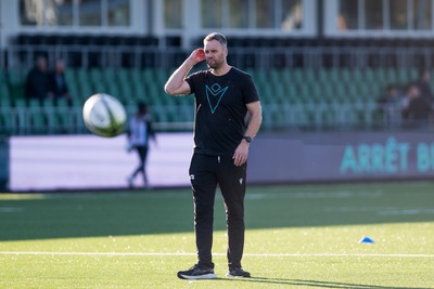 131225 - US Montauban v Ospreys - EPCR Challenge Cup - Ospreys Head Coach Mark Jones