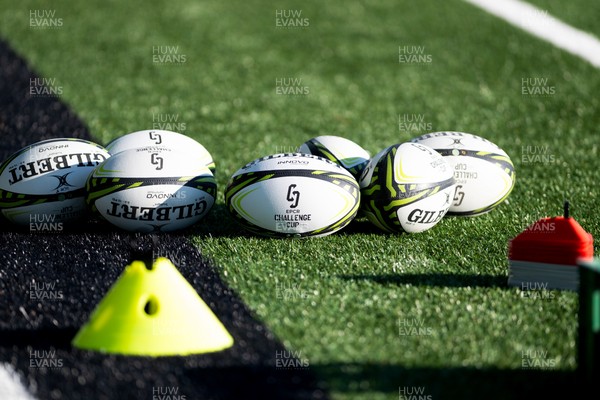 131225 - US Montauban v Ospreys - EPCR Challenge Cup - General view of EPCR Challenge Cup rugby balls