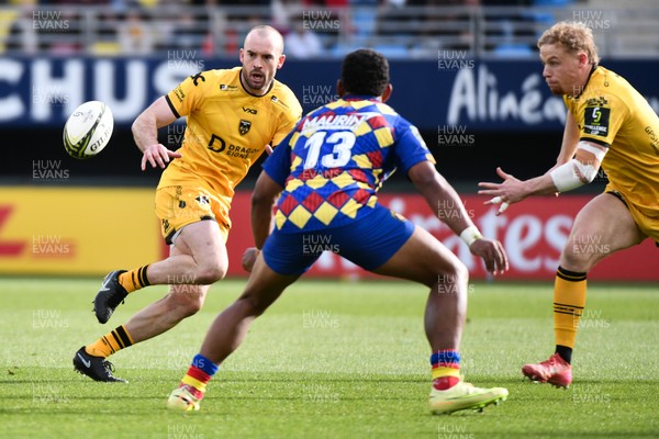 071225 - USA Perpignan v Dragons RFC - EPCR Challenge Cup - Cai Evans of Dragons RFC