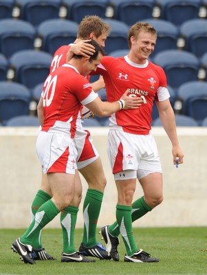 06.06.09 - USA Eagles v Wales - Wales' Dwayne Peel congratulates Gareth Cooper on try. 