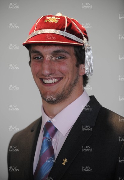 06.06.09 - USA Eagles v Wales - Wales' Sam Warburton with his first caps. 