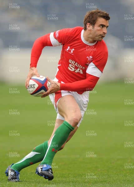 06.06.09 - USA Eagles v Wales - Wales' Nicky Robinson. 