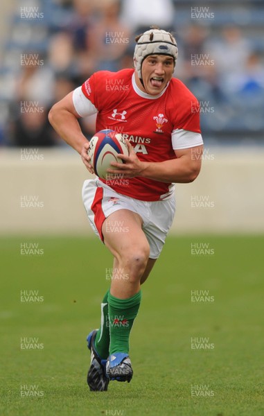 06.06.09 - USA Eagles v Wales - Wales' Jonathan Davies. 