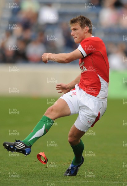 06.06.09 - USA Eagles v Wales - Wales' Dan Biggar. 