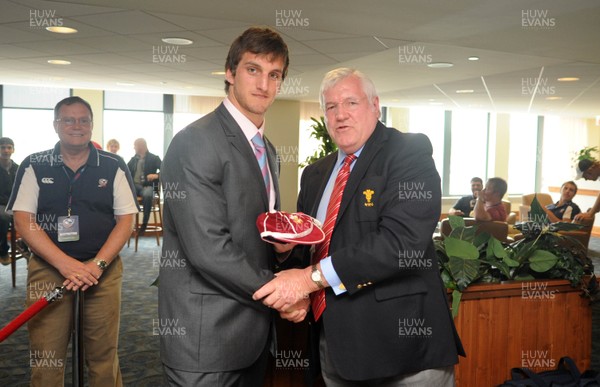 06.06.09 - USA Eagles v Wales - Wales' Sam Warburton is presented with his first cap by WRU President Dennis Gethin. 