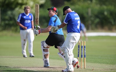 130714 - Usk Cricket Club v Newport Gwent Dragons, Charity T20 Cricket match, Usk -  