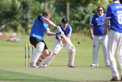 130714 - Usk Cricket Club v Newport Gwent Dragons, Charity T20 Cricket match, Usk -  