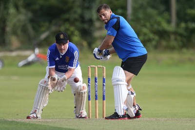 130714 - Usk Cricket Club v Newport Gwent Dragons, Charity T20 Cricket match, Usk -  