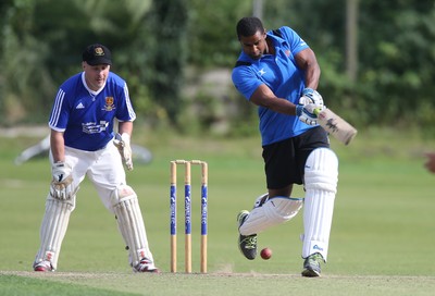 130714 - Usk Cricket Club v Newport Gwent Dragons, Charity T20 Cricket match, Usk -  