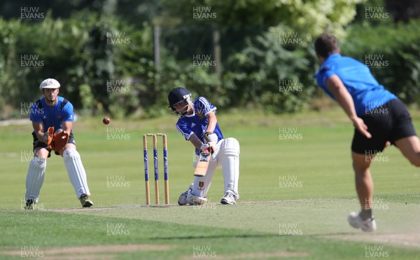 130714 - Usk Cricket Club v Newport Gwent Dragons, Charity T20 Cricket match, Usk -  