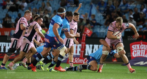 200326 - Vodacom Bulls v Cardiff Rugby - United Rugby Championship - Dan Thomas of Cardiff is tackled by Johan Grobbelaar of Vodacom Bulls