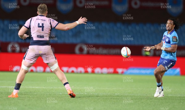 200326 - Vodacom Bulls v Cardiff Rugby - United Rugby Championship - Stedman Gans of Vodacom Bulls in action with Josh McNally of Cardiff