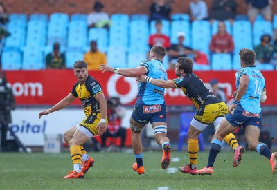 170525 - Vodacom Bulls v Dragons RFC - United Rugby Championship - Rhodri Williams of Dragons tackles Zak Burger of Bulls  