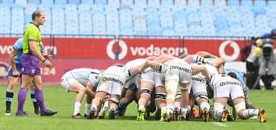 270925 - Vodacom Bulls v Ospreys, United Rugby Championship - Scrum