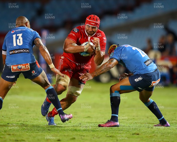 180322 - Vodacom Bulls v Scarlets - United Rugby Championship - Sione Kalamafoni of the Scarlets