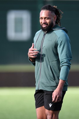 270225 - New Ospreys Signing Waisea Nayacalevu during training 