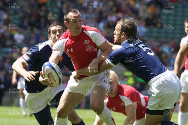 22.05.11 Wales v France, Twickenham Sevens ... Gareth Davies during the game. 